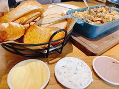 德式面包筐-LENBACH兰巴赫西餐啤酒坊(水璟唐店)