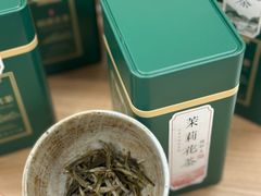 -胖东来生活广场(健康路店)