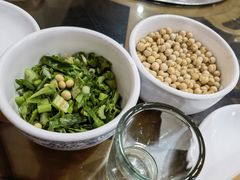 -佘记全家福芋儿鸡(向阳街总店)