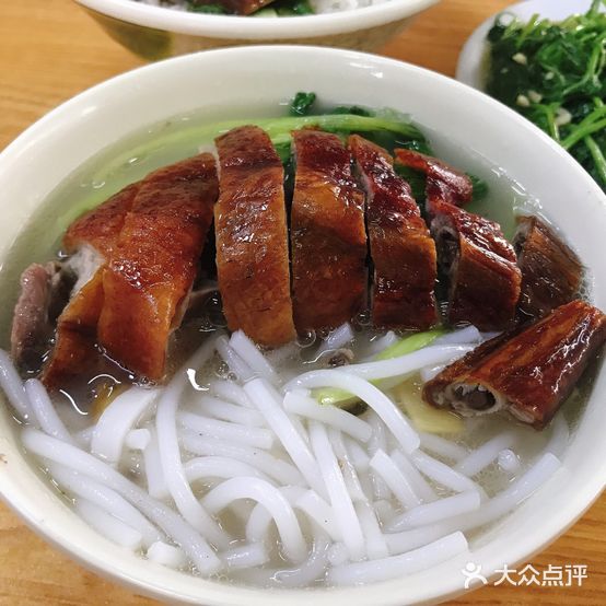 欢记烧鹅店