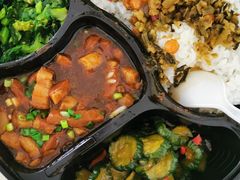 台湾卤肉饭-飞鸿肉夹馍(橡树街区店)