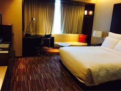 -上海龙之梦万丽酒店