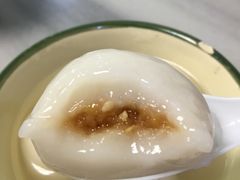 正麻蓉汤丸-芬芳甜品(同福路店)