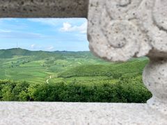 -六鼎山文化旅游区