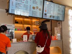 -佬钱湾仔(衣裳街店)