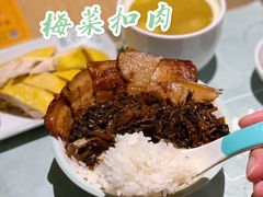 -老乡鸡(上海白玉兰广场店)