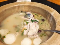 -抚仙湖生态石锅鱼野生菌(告庄店)