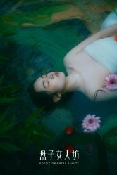-盘子女人坊古装写真摄影(厦门总店)