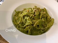 青酱蘑菇鸡肉意面-UPPER KITCHEN(延安路店)