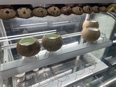 -椰爺爺·椰子冻砵仔糕