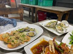 -四川小胡子海鲜(丁村万人海鲜广场店)