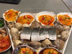 -围炉肉舍•炭烤活鳗•丹东海鲜烤肉(步行街店)