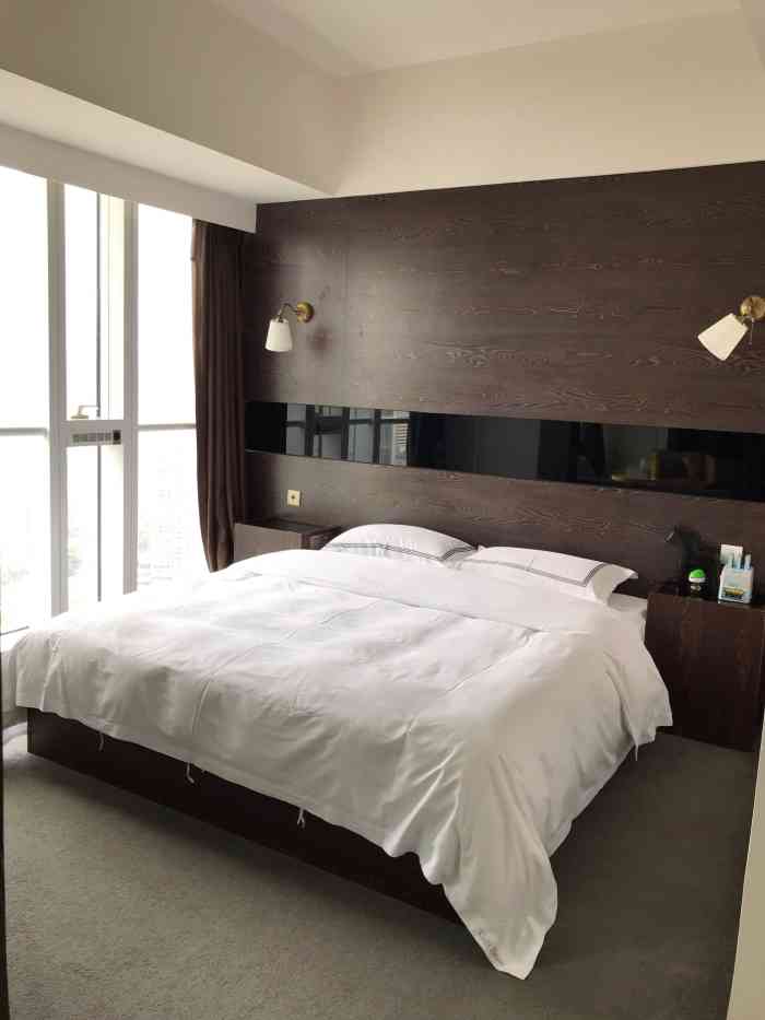 colt house-"设施服务都超棒的酒店式公寓.除了我居住的.