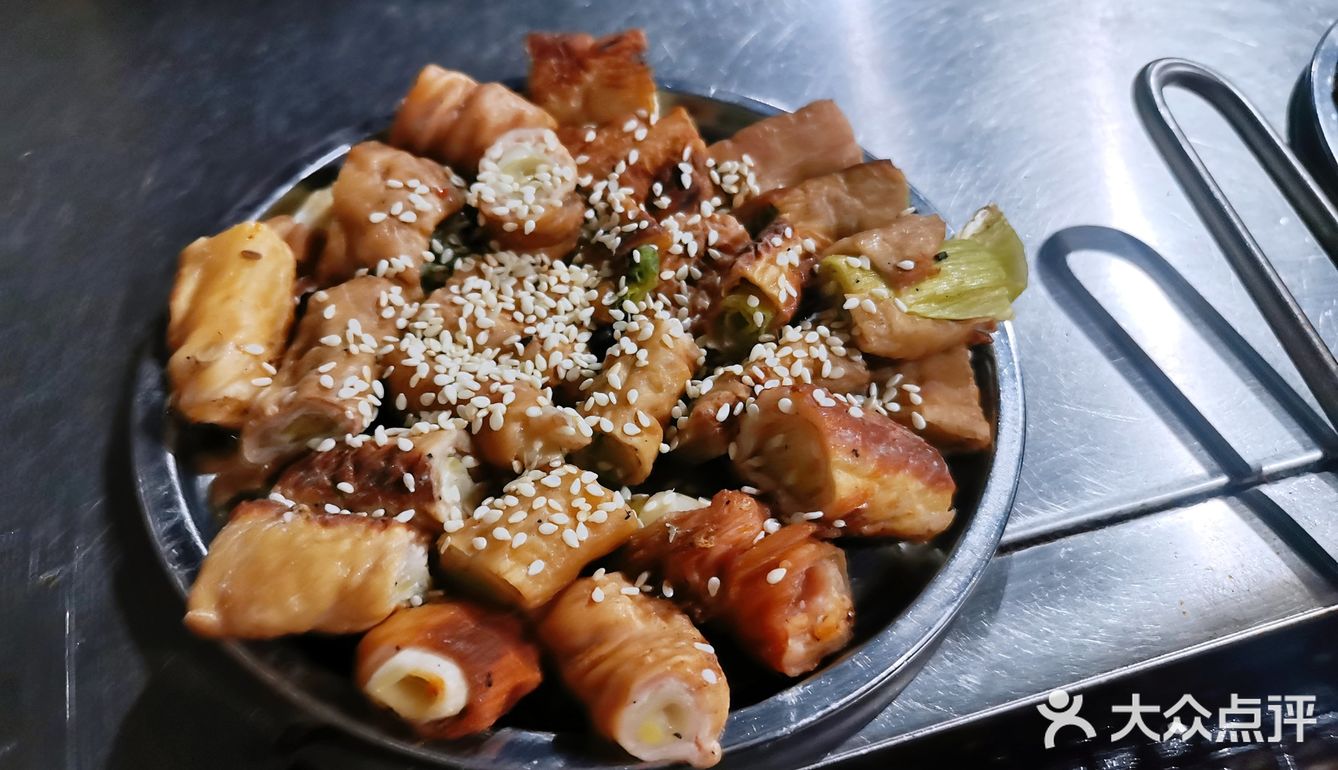 昆明老字号夏大妈烧烤
