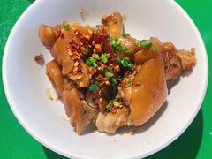 卤猪蹄-大碗厨(东风路店)
