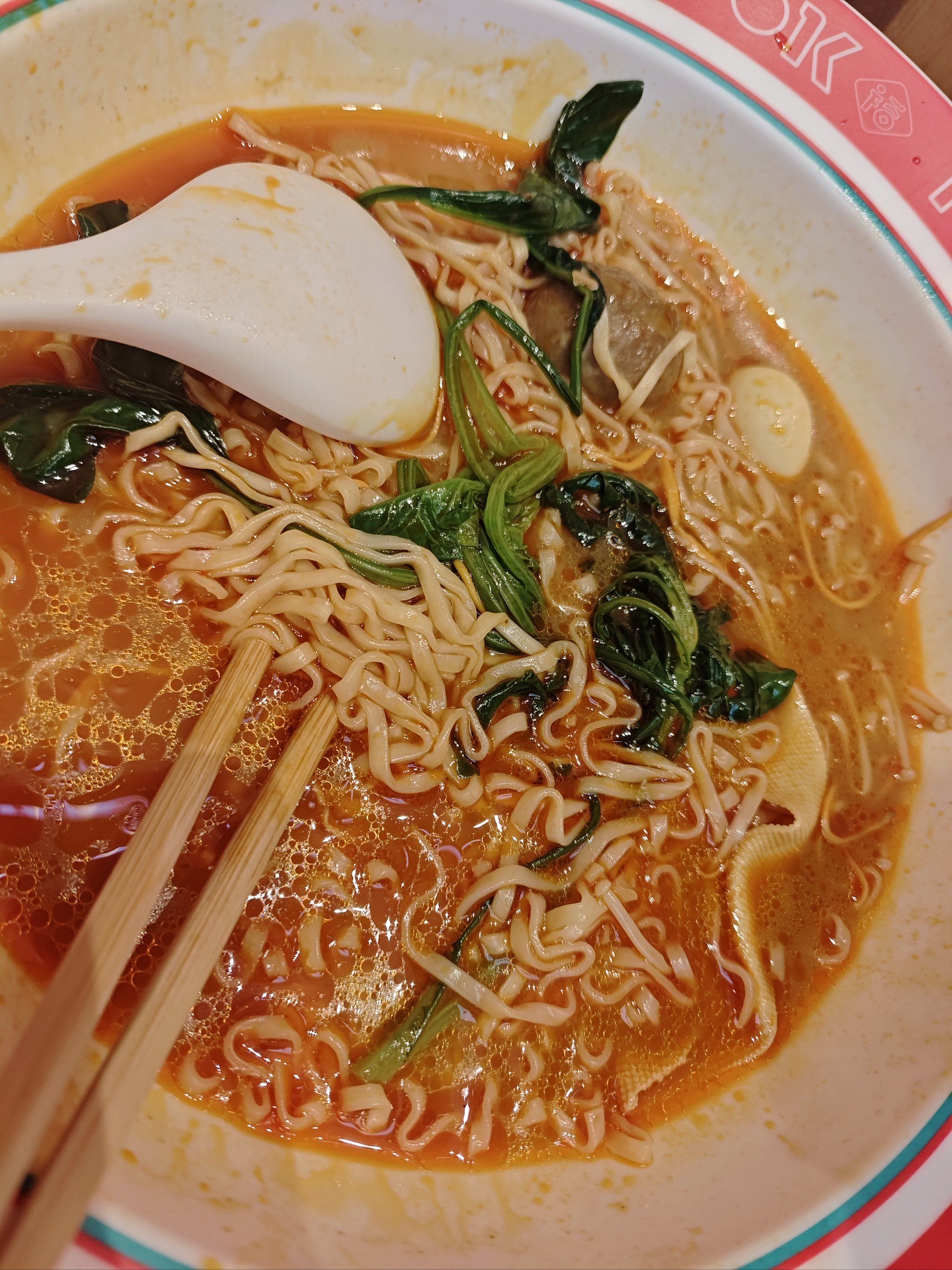 避雷万象汇负一楼福客麻辣烫,巨巨巨难吃!