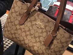 -COACH蔻驰(赛特奥特莱斯店)