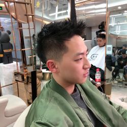 -V+SALON造型