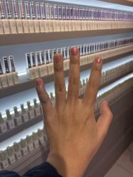 -爱空间美睫健康美甲