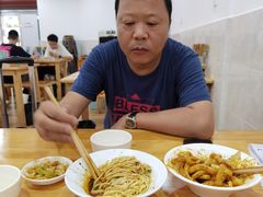 -华兴街自力面店