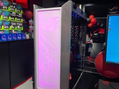 -ROG玩家国度(美罗城店)