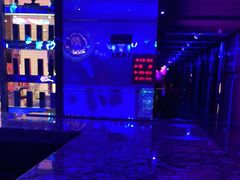 -好乐迪(张扬路八佰伴店)