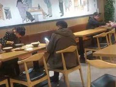 -三好食堂(煎饺·馄饨·肉饼米线·盛世广场店)