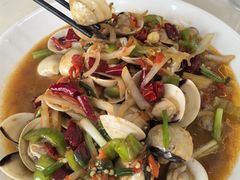 -覃记海鲜美食餐厅