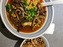 -粉吖吖·邵阳米粉(体育西路店)