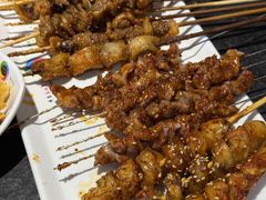 -卞二小串·鹤岗烧烤·坑烤(永定路店)