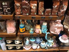 零售区-星巴克臻选(成都宽窄巷子店)