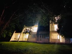 -上海怡沁园度假酒店