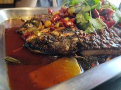 香辣烤鱼-辣尚瘾·烤鱼·新川菜(交大直营店)