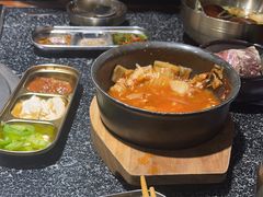 -红泥小火炉·东北泥炉烤肉(天一旗舰店)