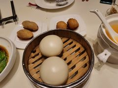 香喷喷流沙包-凤凰楼酒家·粤宴点心(华强北店)