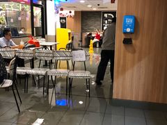 -麦当劳(中唱大厦店)