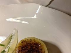 法式鹅肝酱酸樱桃和糖衣开心果-Jean Georges