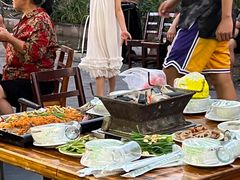 -宏兴烤鱼山庄(宣恩总店)