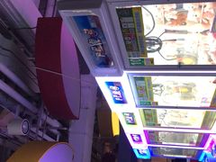 -卜蜂莲花(浦江城市生活广场店)