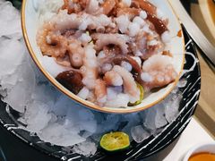 活八爪鱼-日进一片海.生腌海鲜火锅.宵夜烧烤(三里屯总店)