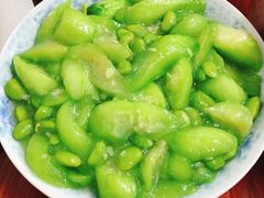 -胡子饮食店
