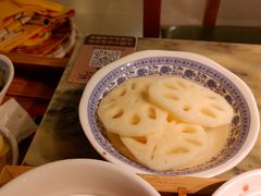 -月满大江火锅(总府路店)