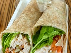 -全家便利店(愚园路六店)