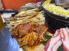 -胡悦里韩式烤肉(莱阳总店)