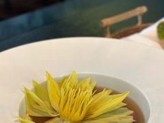 和牛莲花茶-莲西餐