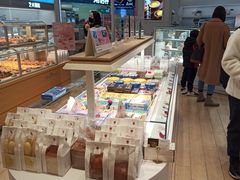-好利来(南京路一店)