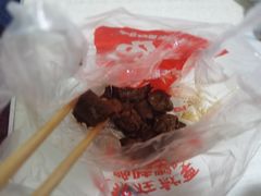 -绝味鸭脖(地铁站一店)
