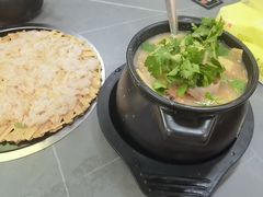 -官塘陈记鱼生·潮汕砂锅粥·牛肉火锅(潮枫路总店)