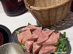-王奋斗贵州酸汤牛肉火锅