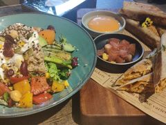 -HIGH FIVE哈福手工汉堡(桂林路店)